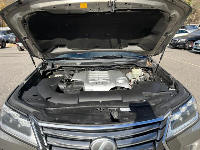 80800914-2016-lexus-lx570_8