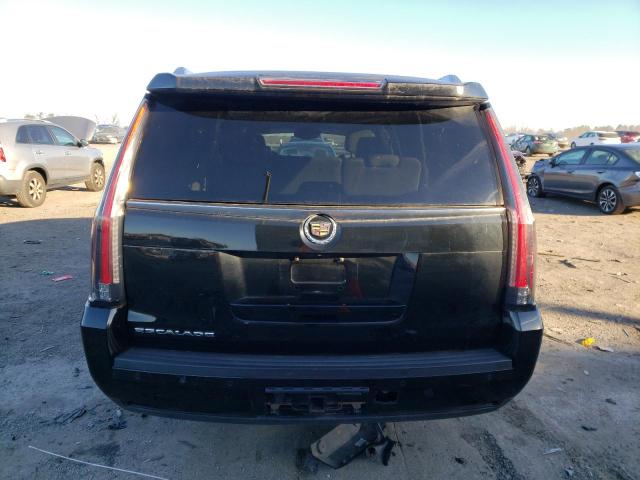 80848843-2015-cadillac-escalade_6