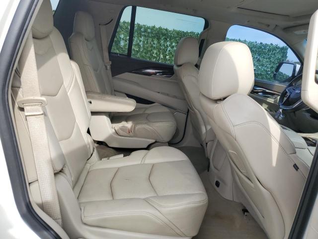 80852813-2015-cadillac-escalade_11