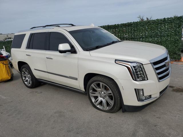 80852813-2015-cadillac-escalade_4