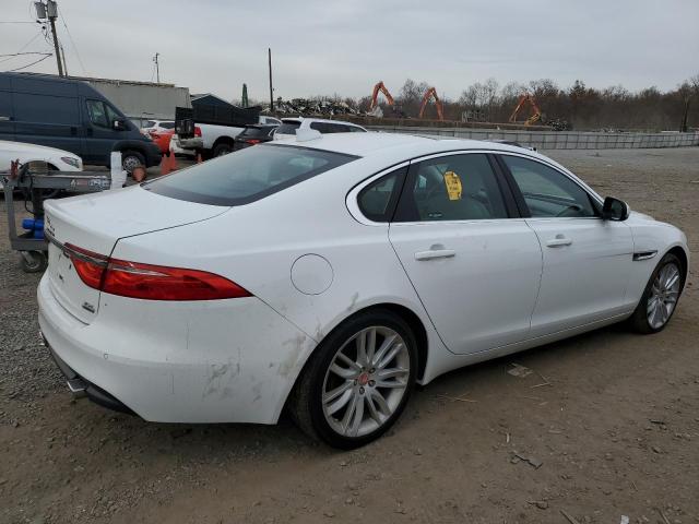 80881134-2016-jaguar-xf_3