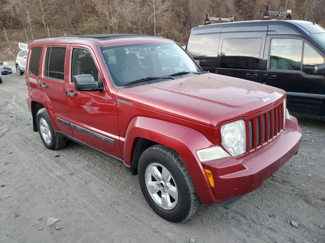 80883624-2012-jeep-liberty_4