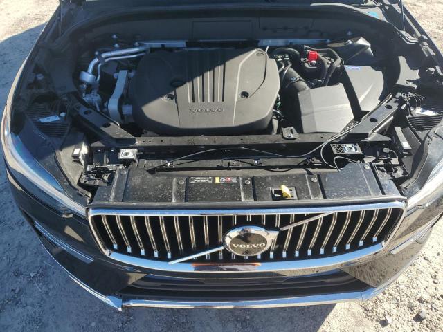 80897574-2023-volvo-xc60-plus_12