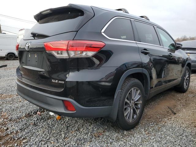 80901804-2019-toyota-highlander_3