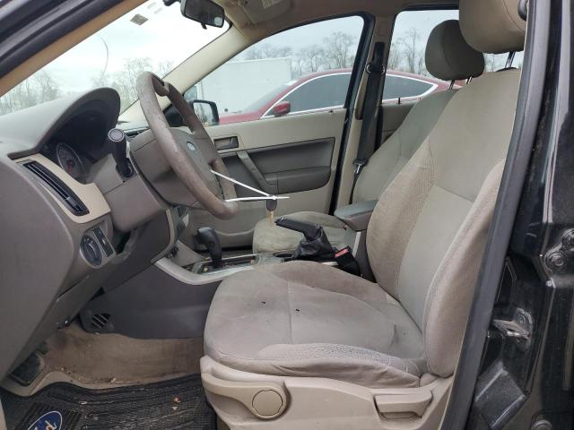 80912274-2010-ford-focus_7