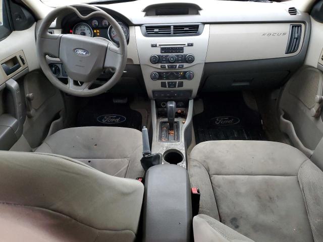 80912274-2010-ford-focus_8