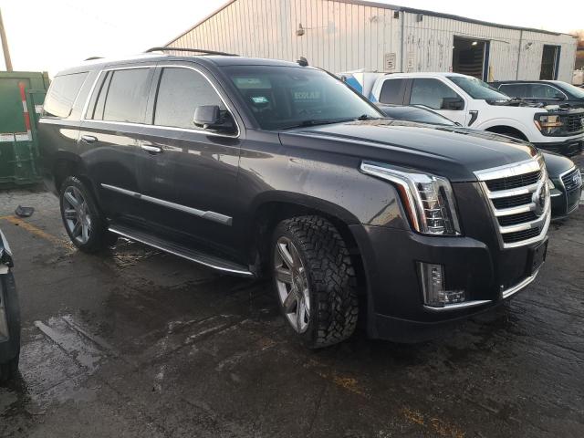 80913624-2015-cadillac-escalade_4