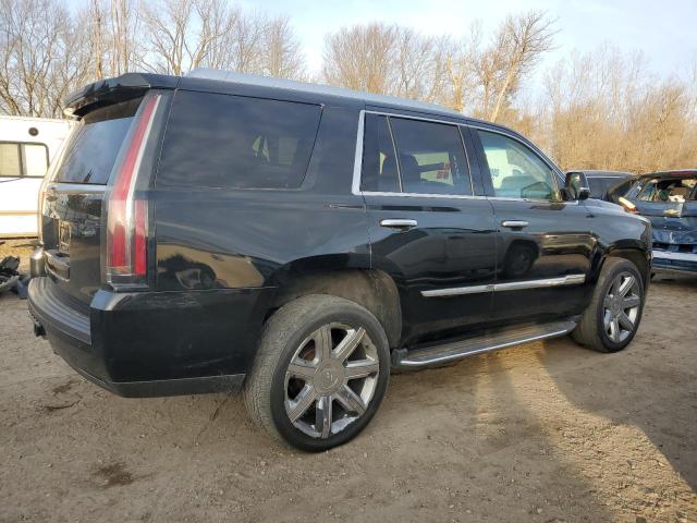 80916993-2016-cadillac-escalade_3