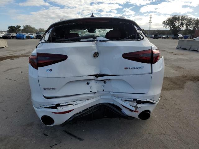 80921654-2022-alfa-romeo-stelvio_6