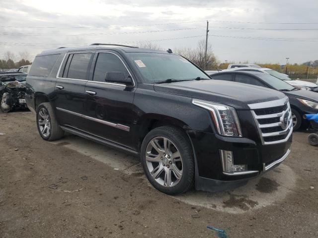 80923814-2015-cadillac-escalade_4