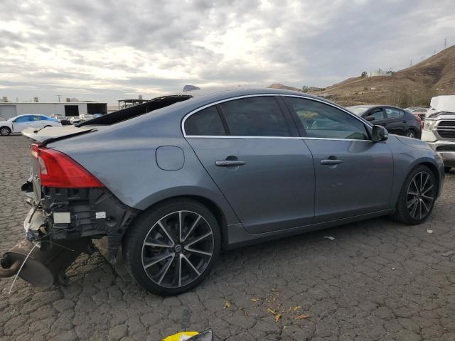 80928593-2016-volvo-s60_3