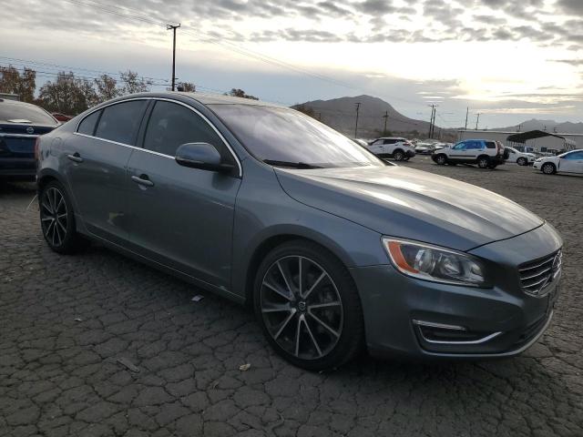 80928593-2016-volvo-s60_4