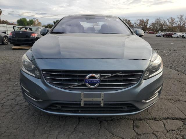 80928593-2016-volvo-s60_5