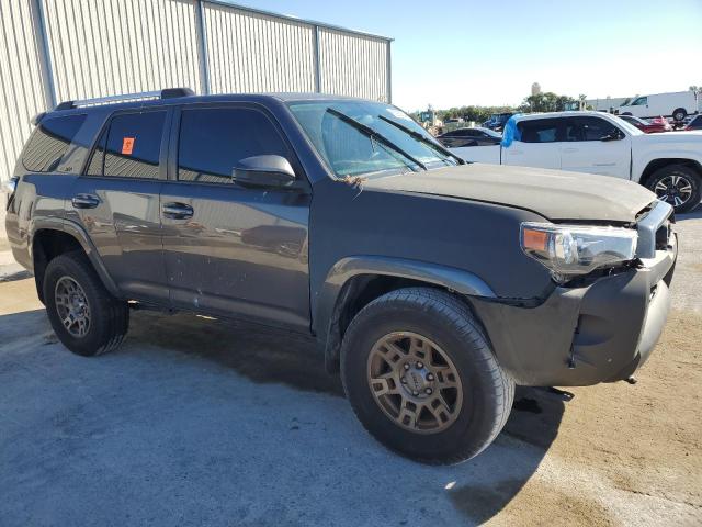 80958054-2019-toyota-4runner_4