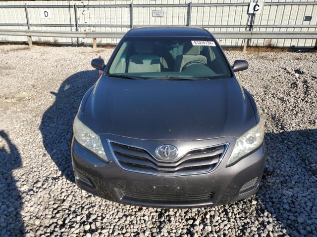 81020134-2010-toyota-camry_5