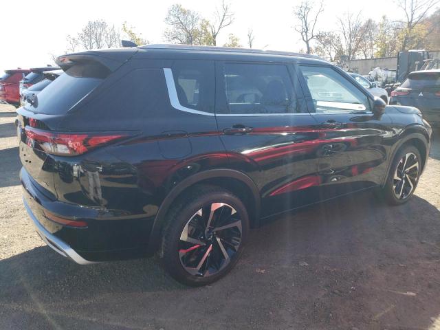 81070944-2024-mitsubishi-outlander_3