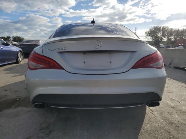 81109914-2014-mercedes-benz-cla-class_6