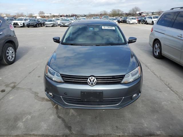 81138483-2014-volkswagen-jetta_5