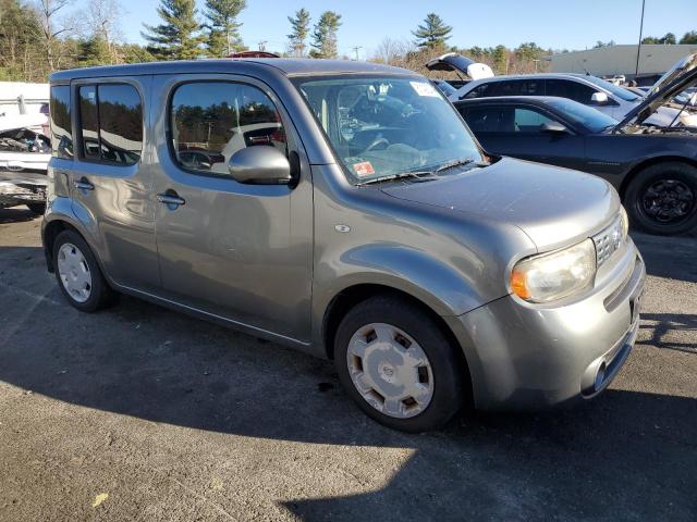 81142604-2011-nissan-cube_4