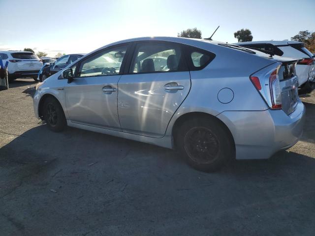 81145764-2012-toyota-prius_2