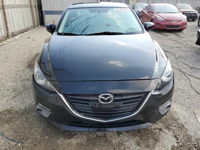 81157354-2015-mazda-3_5