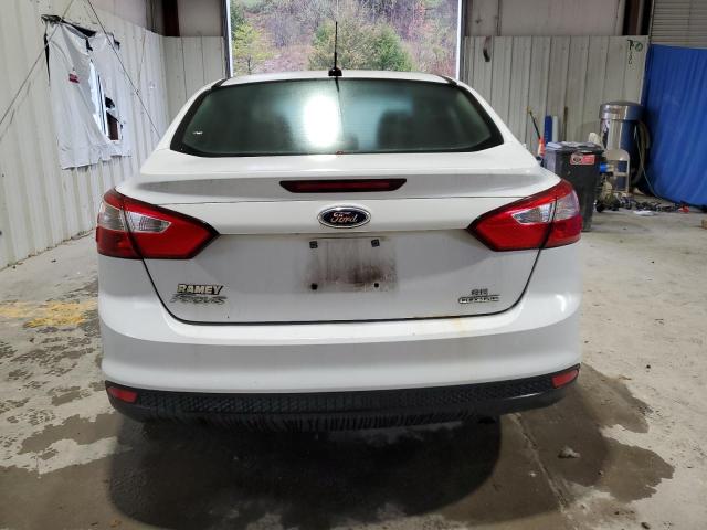 81175234-2014-ford-focus_6