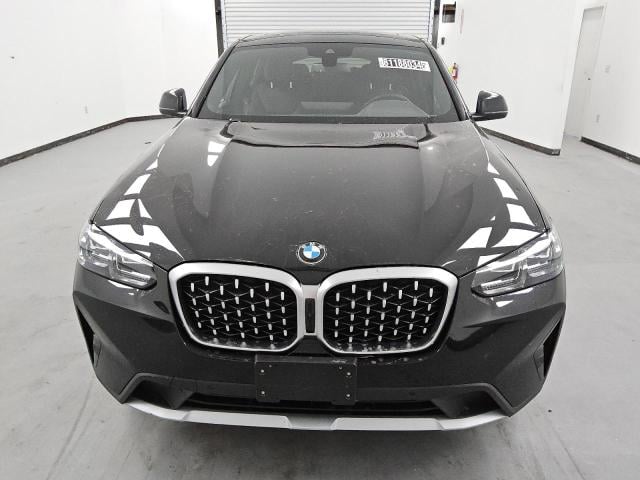 81188034-2024-bmw-x4_5