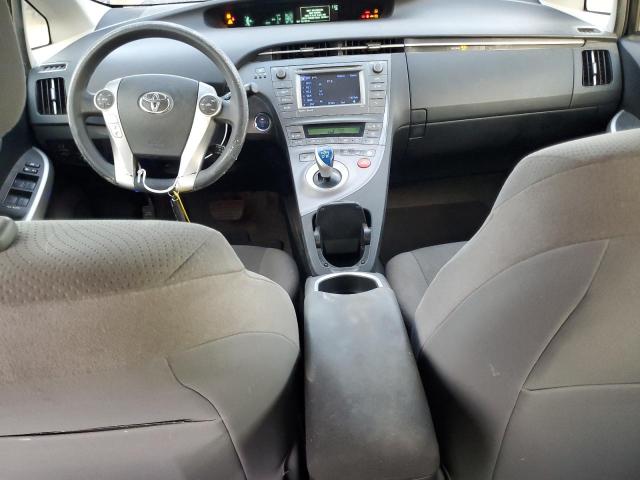 81194494-2015-toyota-prius_8