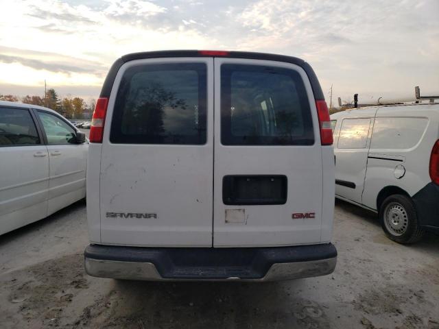 81203694-2017-gmc-savana_6