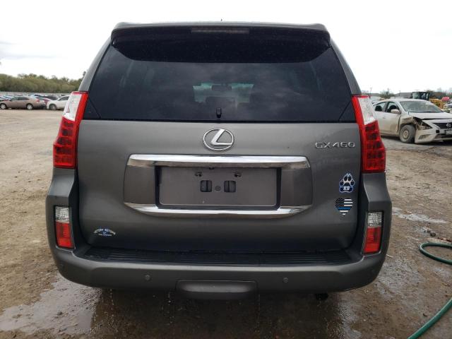 81227643-2011-lexus-gx_6