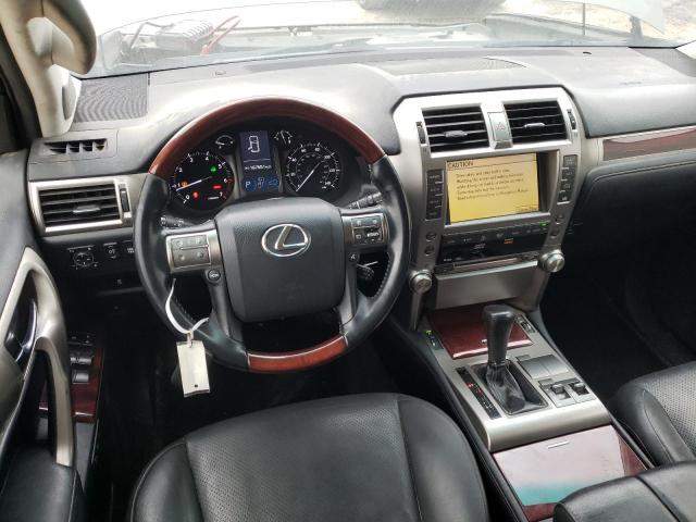 81227643-2011-lexus-gx_8