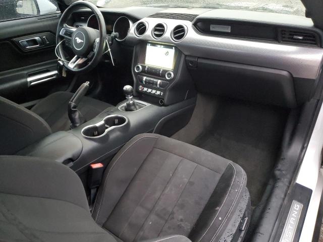 81269464-2018-ford-mustang_8