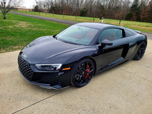 81273994-2021-audi-r8_2