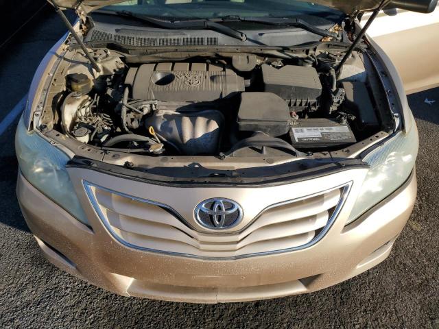 81302824-2010-toyota-camry_11