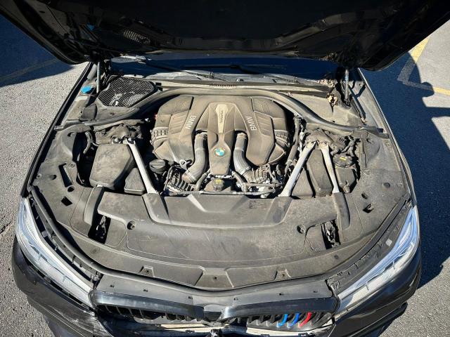 81303684-2018-bmw-7-series_7