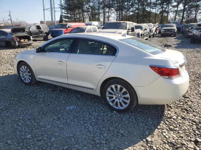 81319954-2013-buick-lacrosse_2