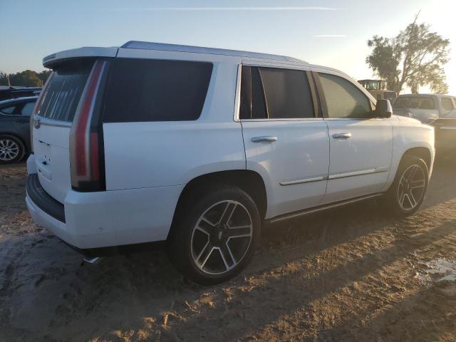 81338164-2020-cadillac-escalade_3