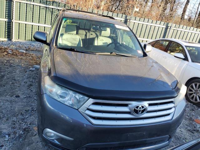 81342084-2012-toyota-highlander_5