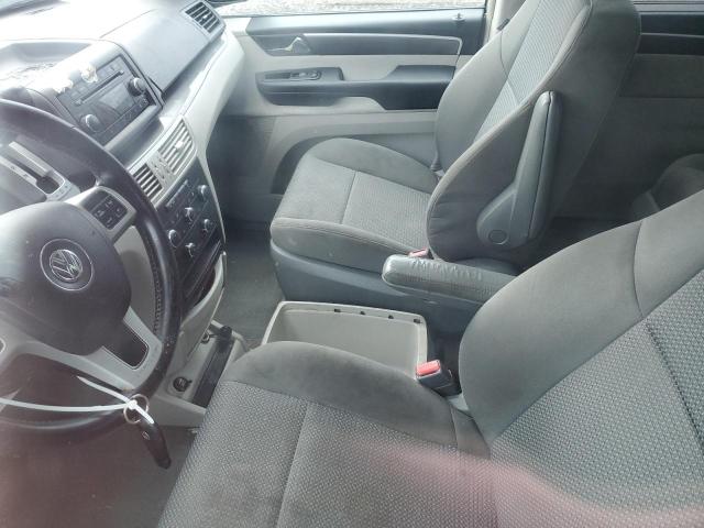 81356954-2012-volkswagen-routan_8