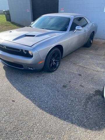 81368544-2016-dodge-challenger_2