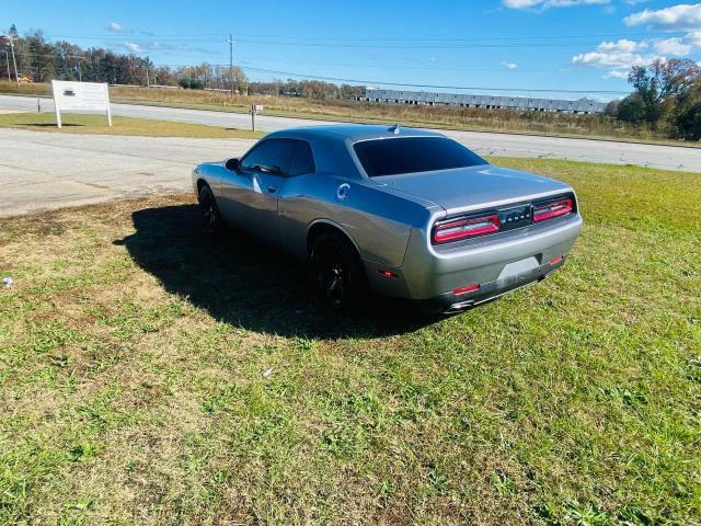 81368544-2016-dodge-challenger_3