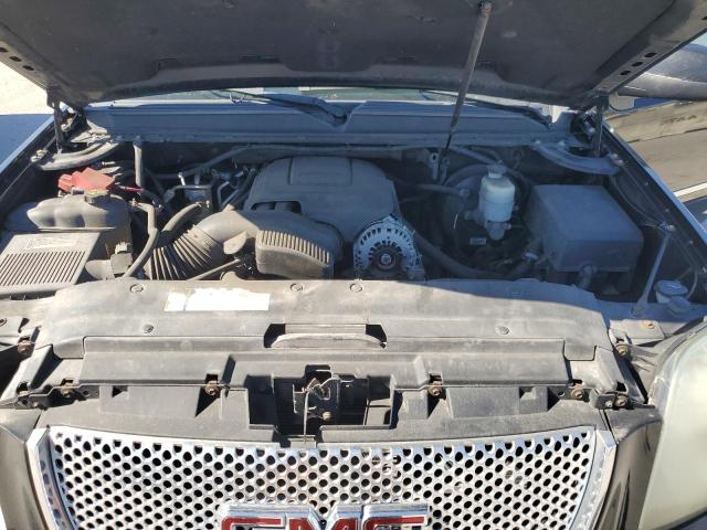 81381744-2011-gmc-yukon_12