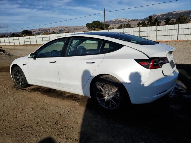 81385354-2023-tesla-model-3_2