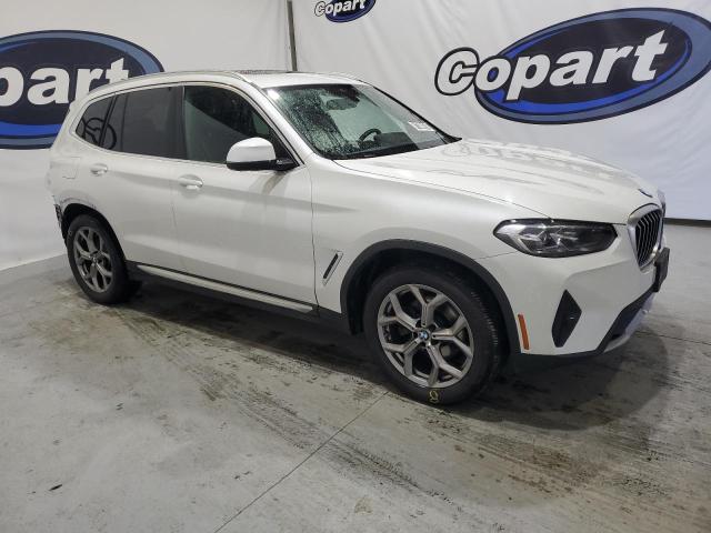 81388474-2023-bmw-x3_4