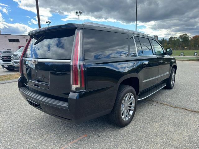 81419034-2019-cadillac-escalade_4