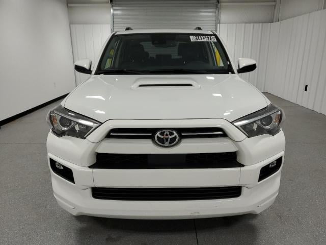 81423674-2024-toyota-4runner_5