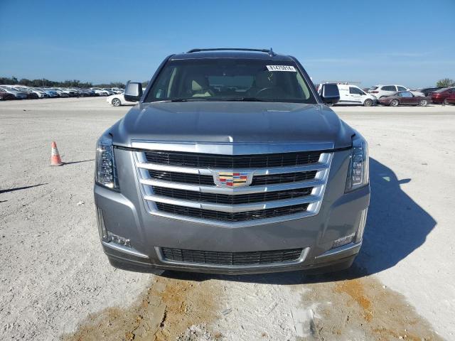 81475914-2019-cadillac-escalade_5