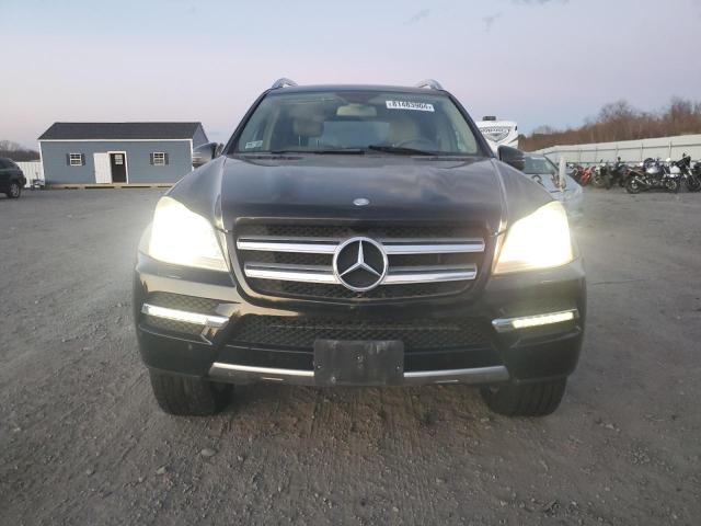 81483904-2011-mercedes-benz-gl-class_5