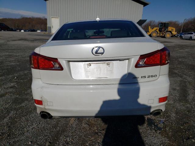 81489134-2012-lexus-is_6