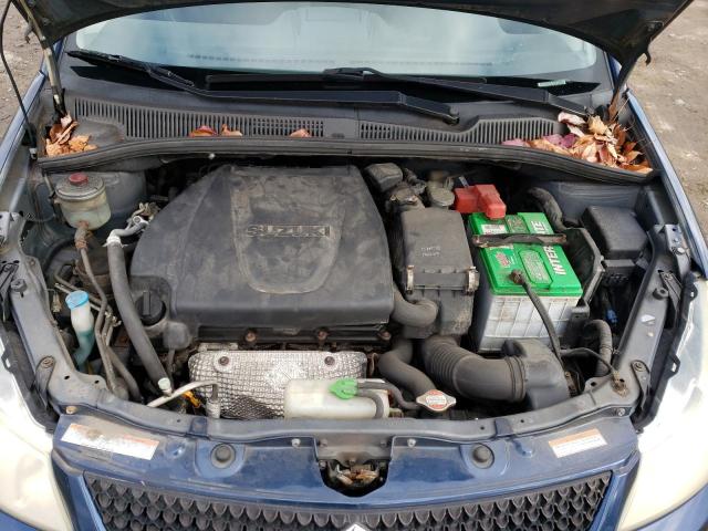 81492873-2011-suzuki-sx4_11